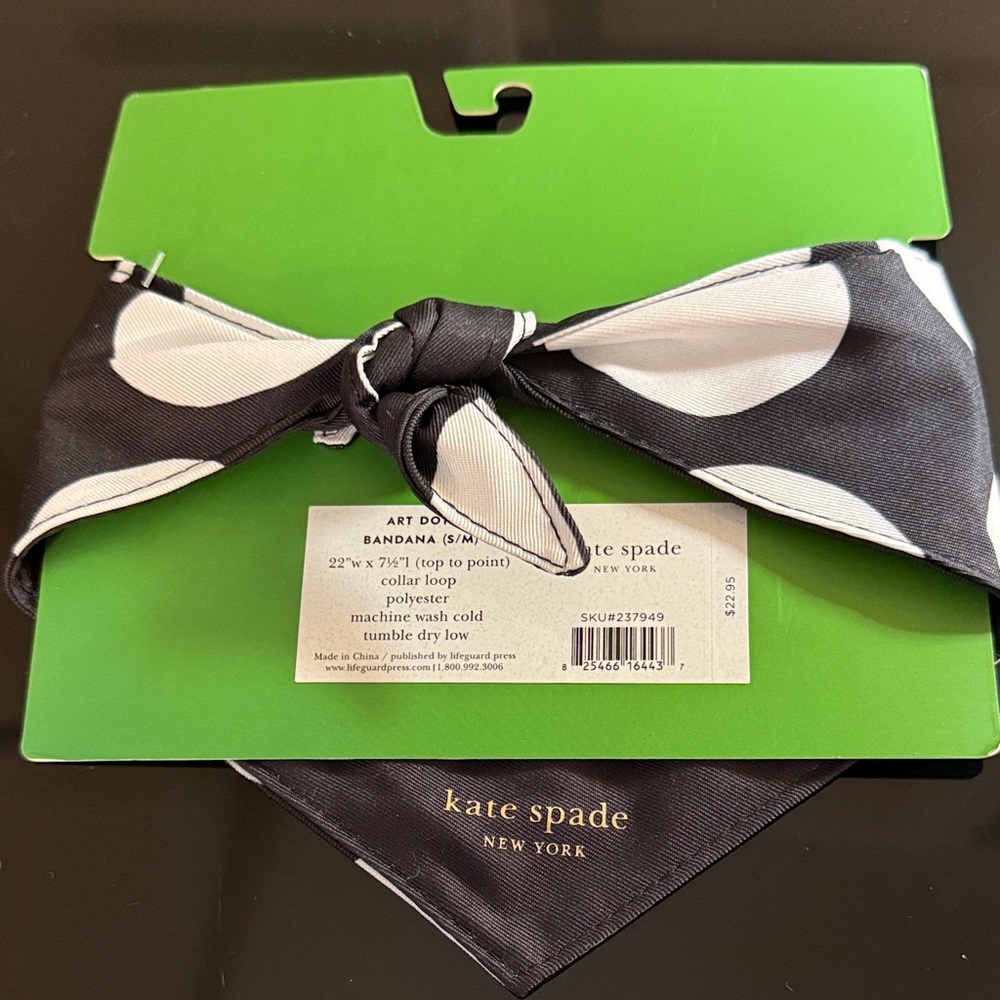 Kate Spade Black and White Polka Dot Pet Accessories - Picture 4 of 13